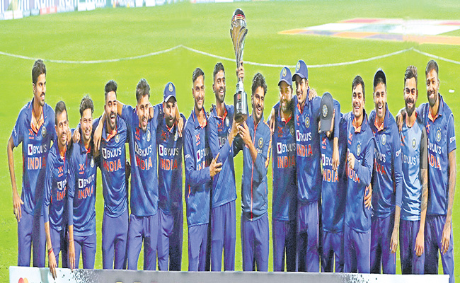 ROHIT-GANG_5782.jpg