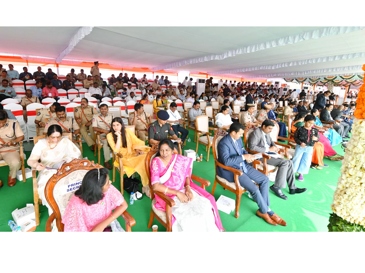 74th_20Republic_20day_20Celebrations_20At_20Indira_20Gandhi_20Stadium_20Vijayawada_20PHotos_10.jpg 11