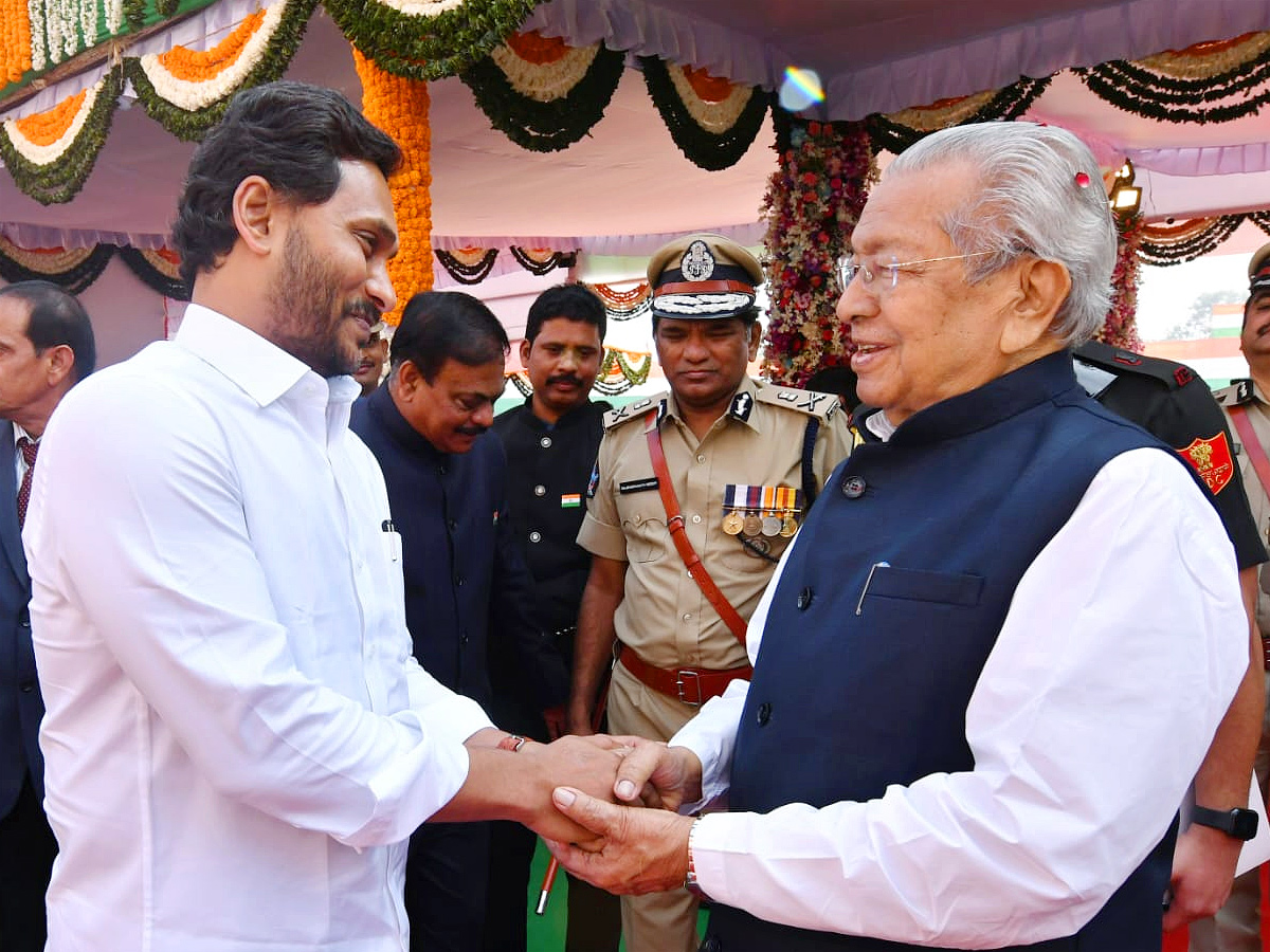 74th_20Republic_20day_20Celebrations_20At_20Indira_20Gandhi_20Stadium_20Vijayawada_20PHotos_2.jpg 3
