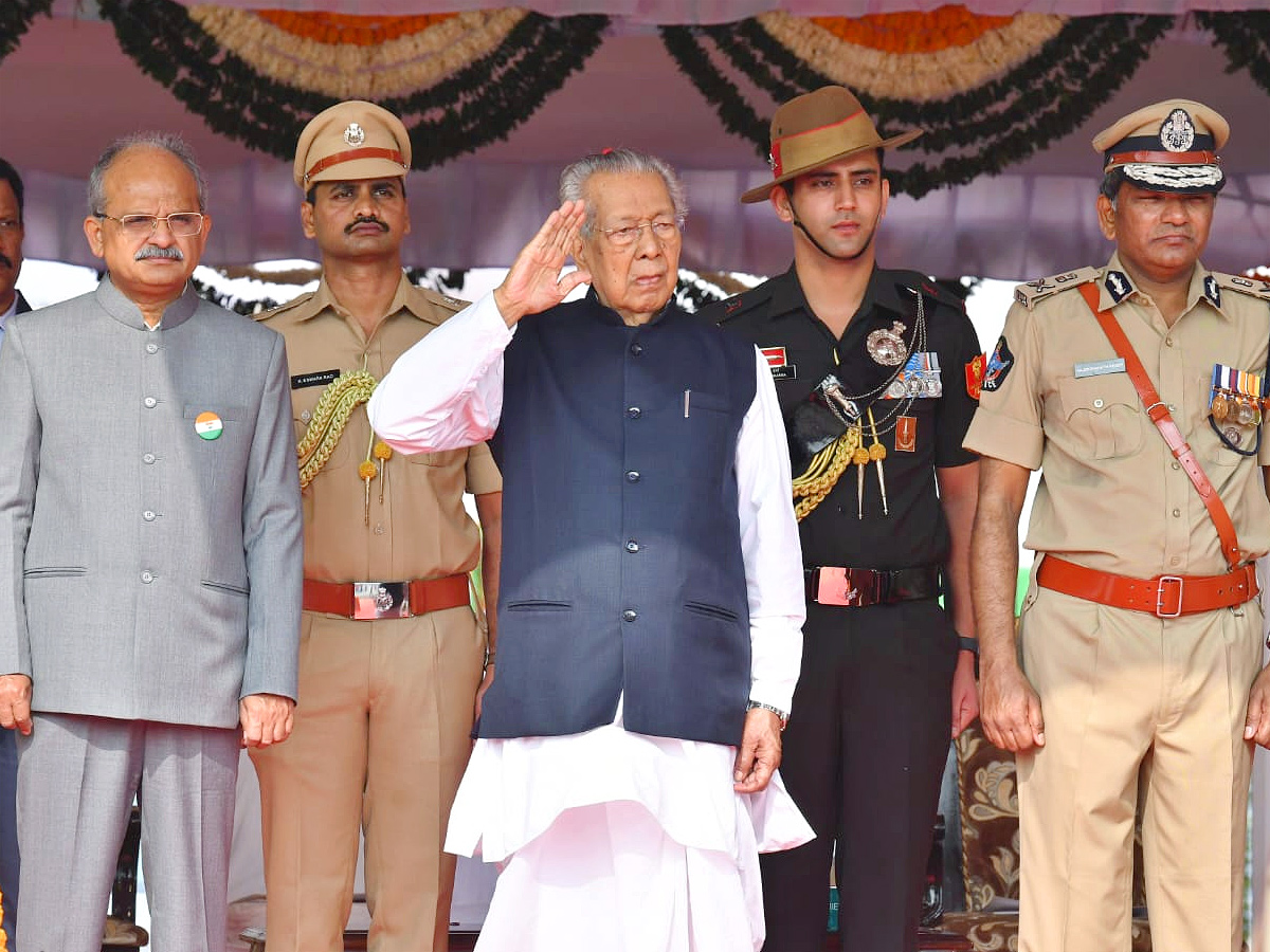 74th_20Republic_20day_20Celebrations_20At_20Indira_20Gandhi_20Stadium_20Vijayawada_20PHotos_26.jpg 27