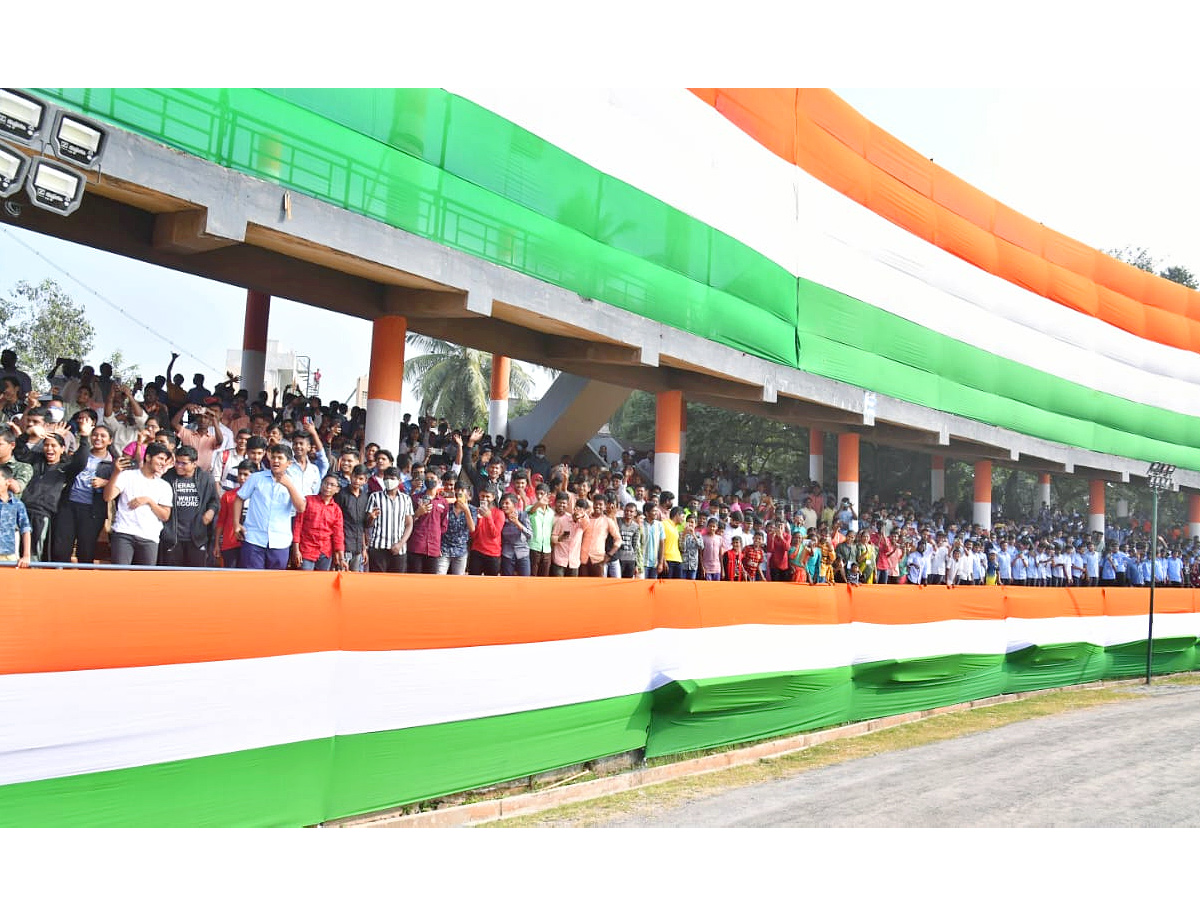 74th_20Republic_20day_20Celebrations_20At_20Indira_20Gandhi_20Stadium_20Vijayawada_20PHotos_35.jpg 36
