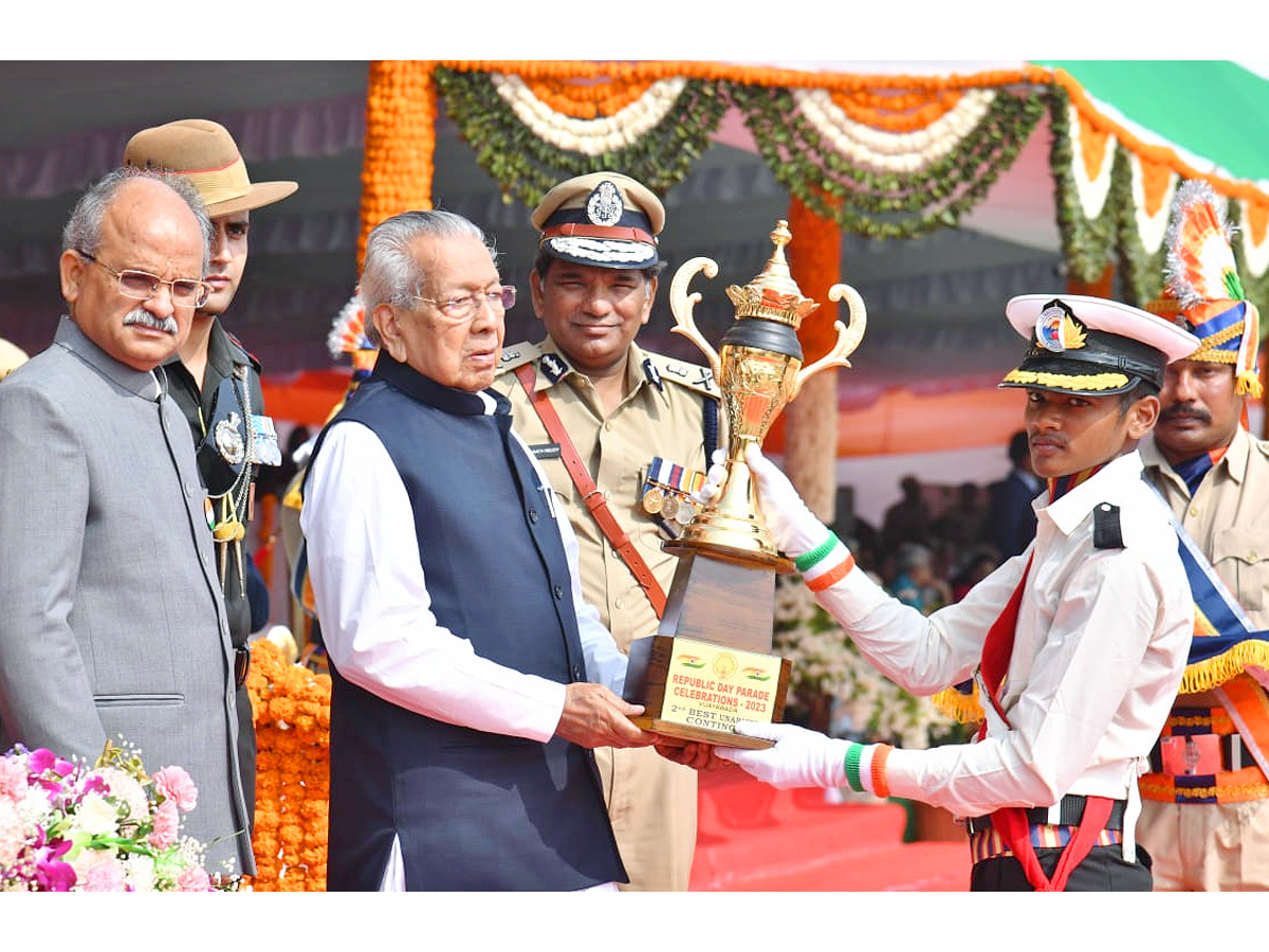 74th_20Republic_20day_20Celebrations_20At_20Indira_20Gandhi_20Stadium_20Vijayawada_20PHotos_6.jpg 7