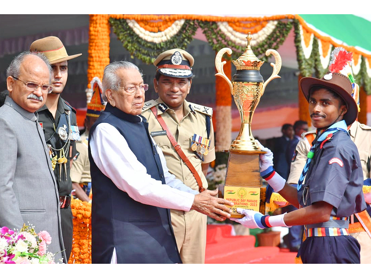74th_20Republic_20day_20Celebrations_20At_20Indira_20Gandhi_20Stadium_20Vijayawada_20PHotos_9.jpg 10