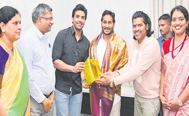 Sirivennela-Seetharama-Sast.jpg
