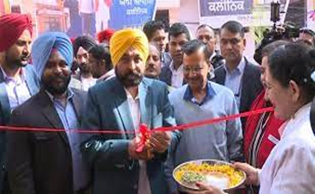 DELHI-CM.jpg