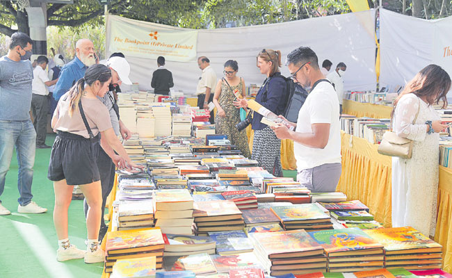 Hyderabad-Literary-Festival.jpg