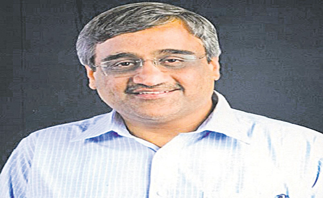 KISHORE-BIYANI.jpg