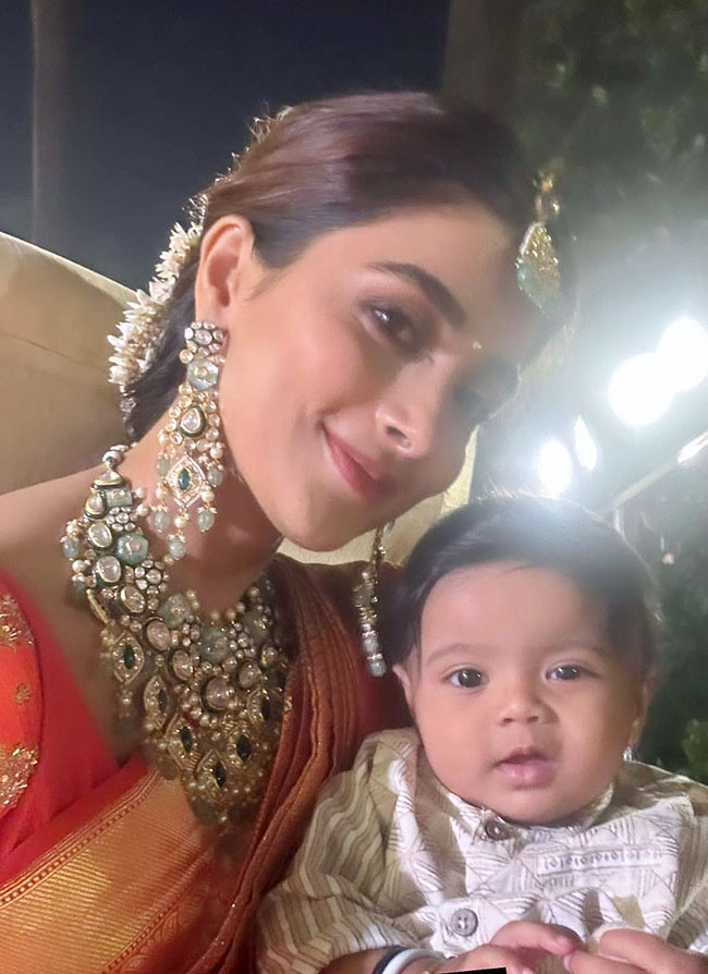 Actress_20Pooja_20Hegde_20Brother_20Wedding_20Viral_20Photos-8.jpg 8