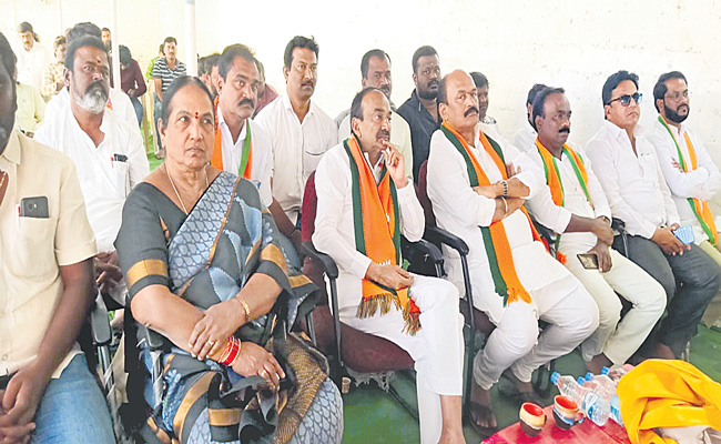 ETELA-RAJENDER.jpg