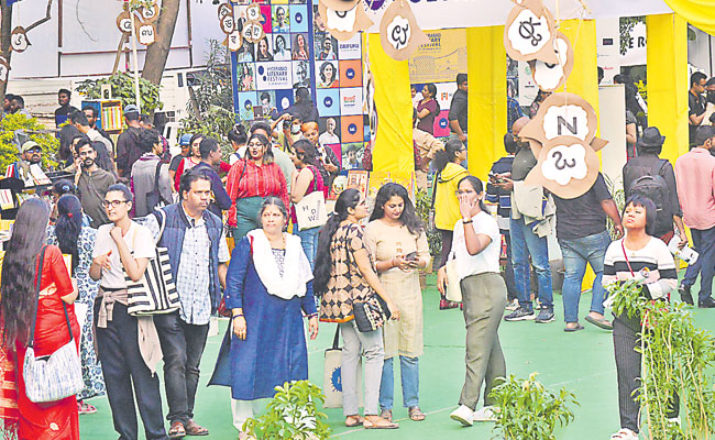 Hyderabad-Literary-Festival.jpg