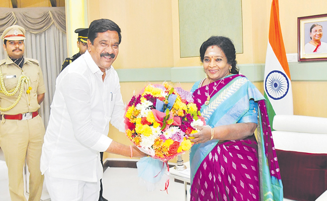 RAJBHAVAN-1.jpg