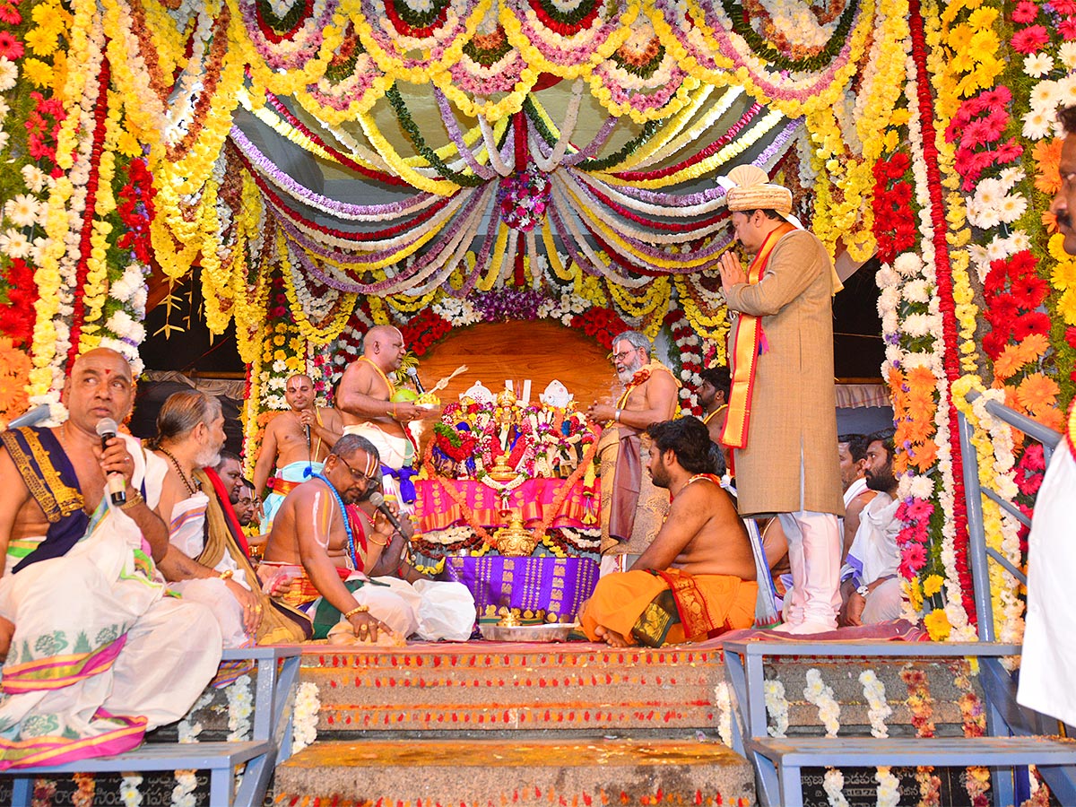 Lakshmi_20Narasimha_20Swamy_20Kalyanam_20At_20Antarvedi_20-1.jpg 1