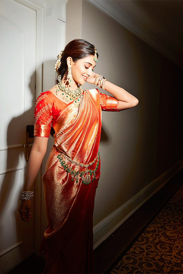 Pooja_20Hegde_20Latest_20Photo_20Shoot_20HD_20Stills-12.jpg 12