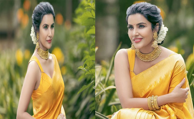 priya.jpg