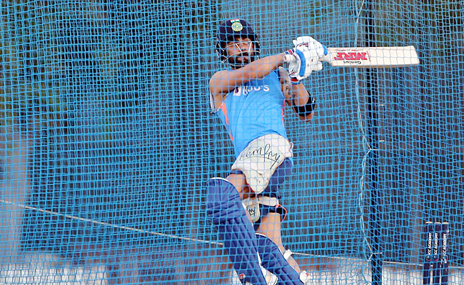 virat-nets.jpg