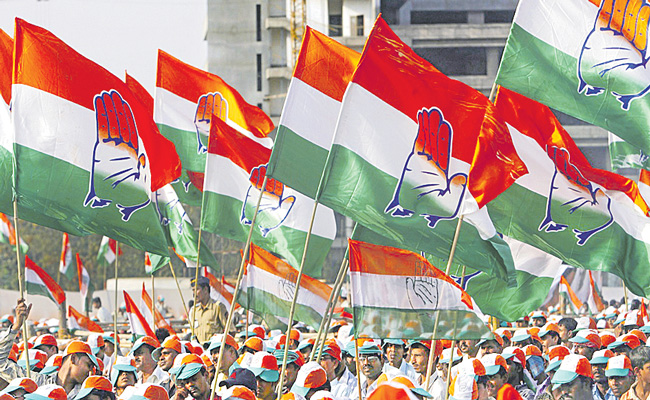 CONGRESS--FLAGS-2.jpg