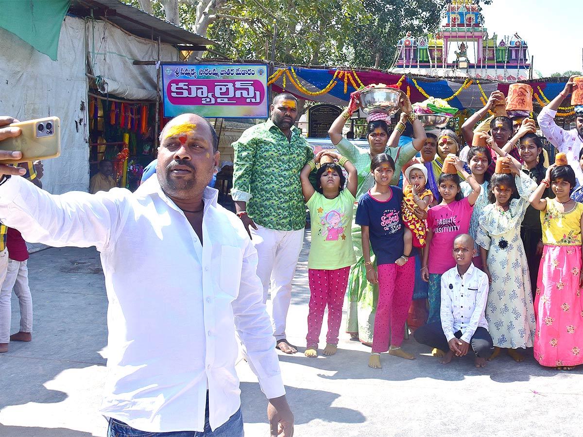 Medaram_20Sammakka_20Sarakka_20Chinna_20Jatara_202023_20Photos-30.jpg 25