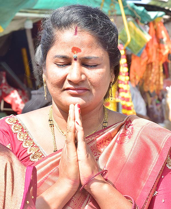 Medaram_20Sammakka_20Sarakka_20Chinna_20Jatara_202023_20Photos-54.jpg 36