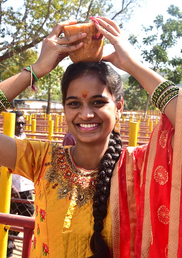 Medaram_20Sammakka_20Sarakka_20Chinna_20Jatara_202023_20Photos-55.jpg 37