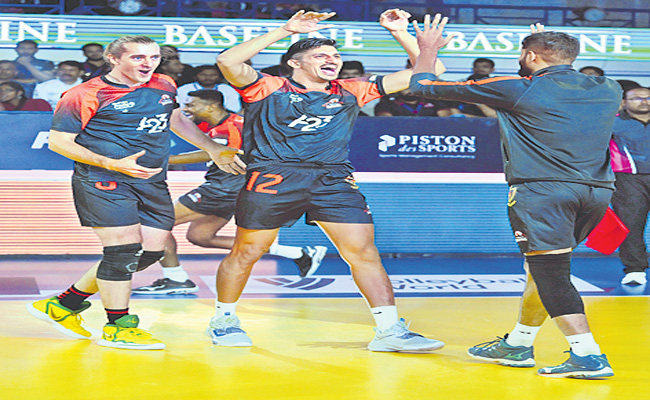 HYD-HAWKS_4922.jpg