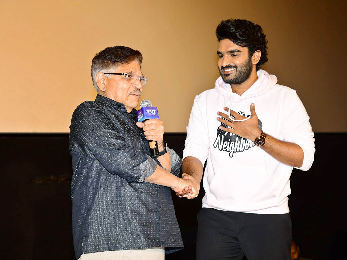 VinaroBhagyamuVishnuKatha_20Trailer_20Launch_20Event_20Photos_3.jpg 4