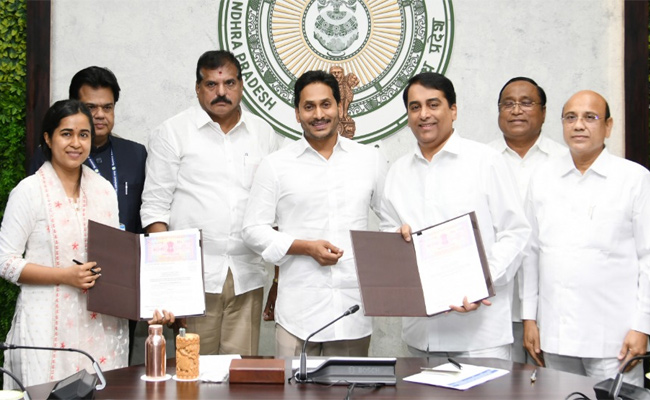 CM-YS-JAGAN_2.jpg