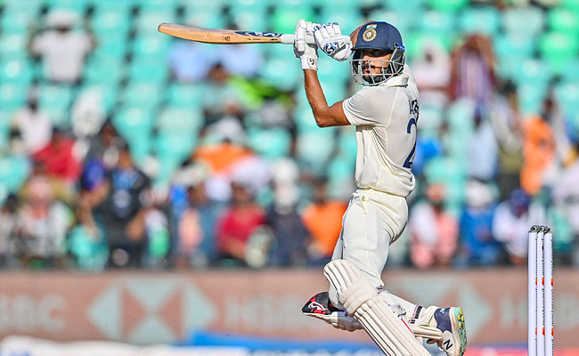 Axar.jpg