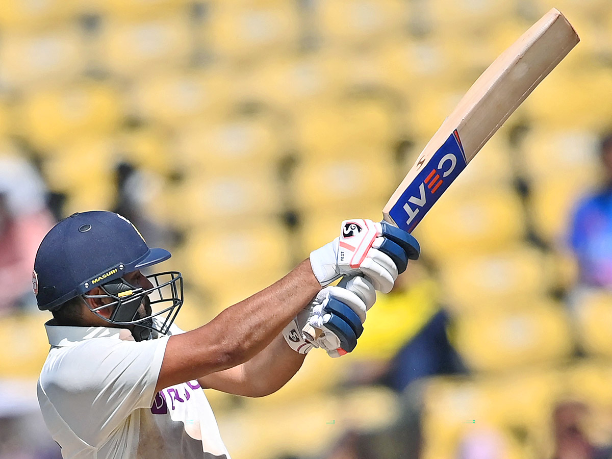 Test_20Cricket_20Match_20Between_20India_20and_20Australia_20at_20the_20Vidarbha-16.jpg 16