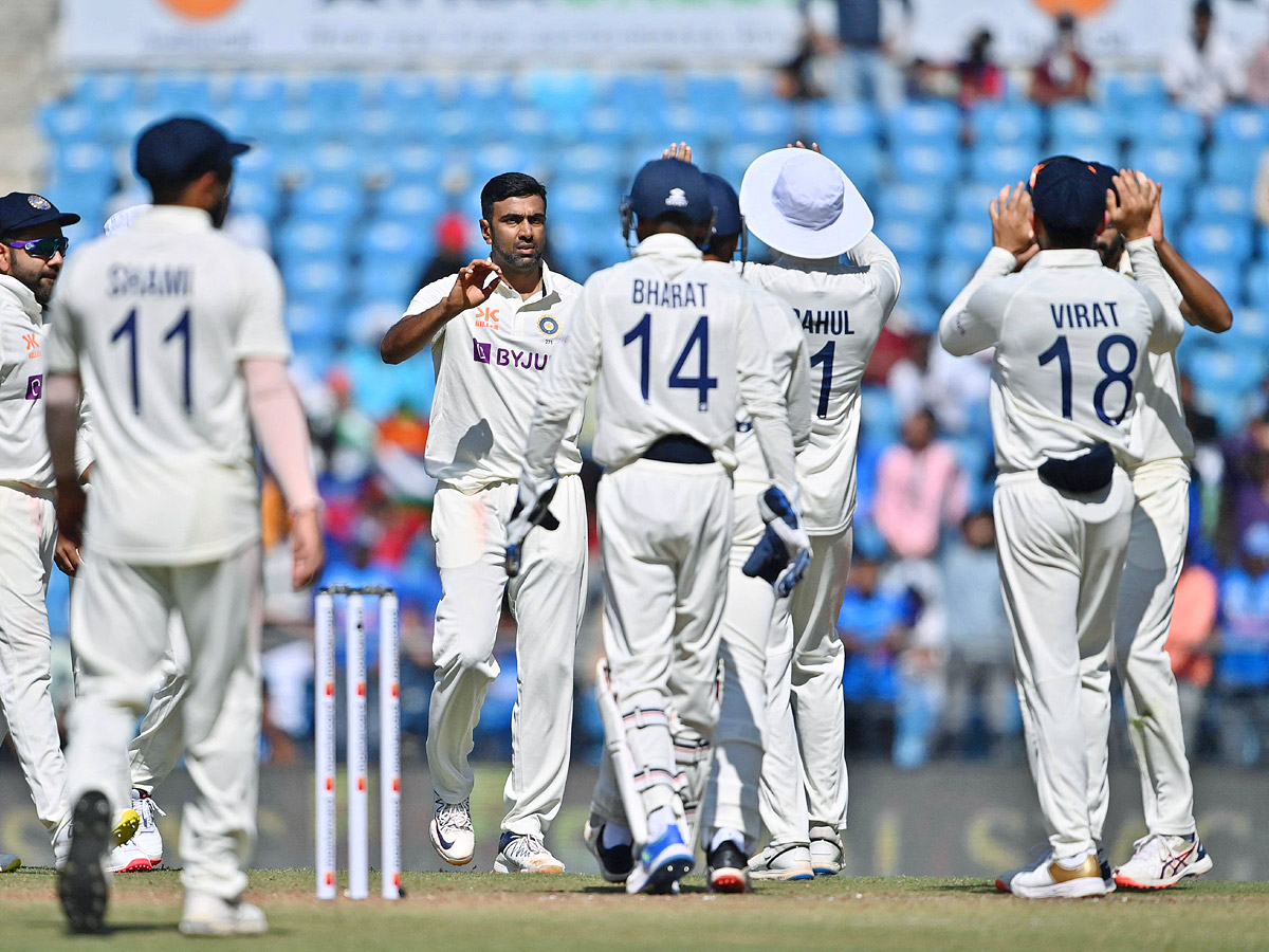 Test_20Cricket_20Match_20Between_20India_20and_20Australia_20at_20the_20Vidarbha-19.jpg 19