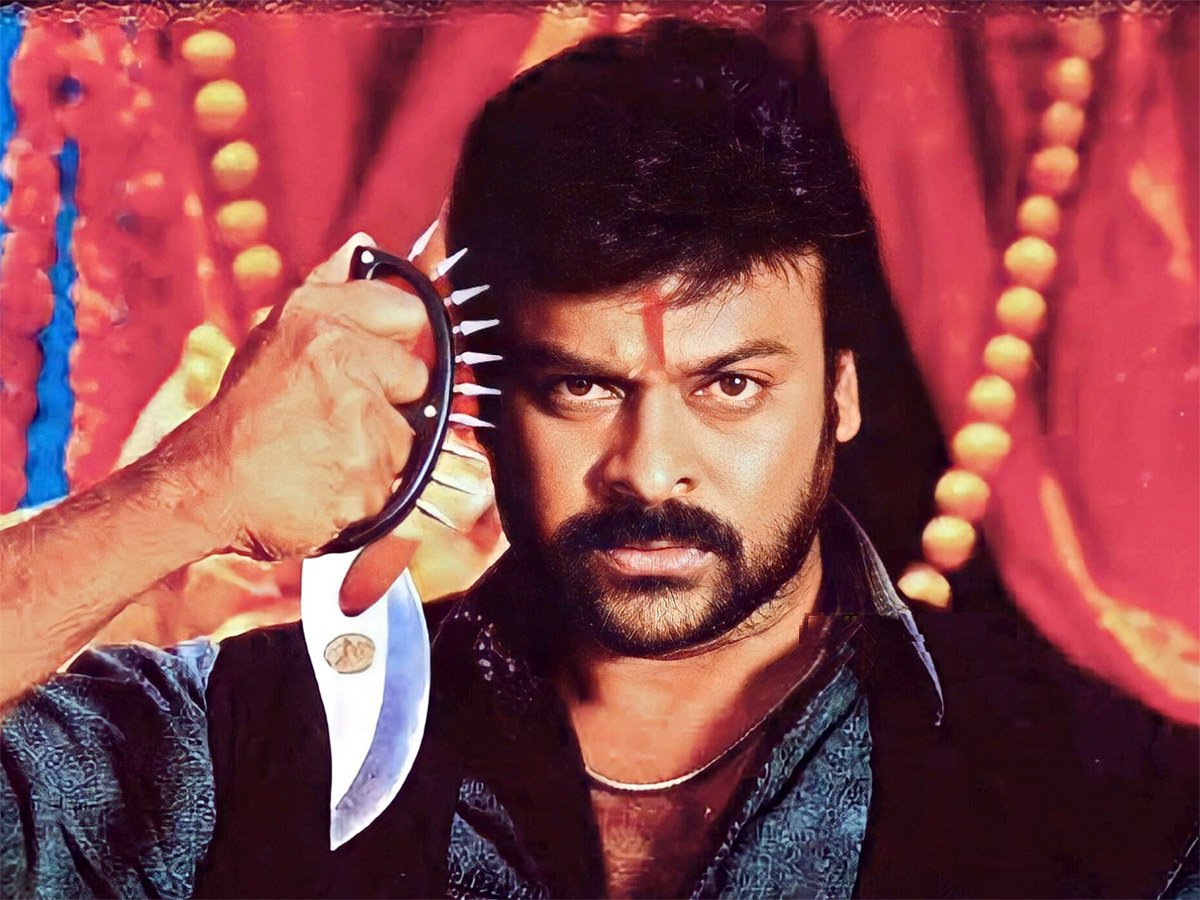 Tollywood_20Megastar_20Chiranjeevi_20Unseen_20and_20Rare_20Images-13.jpg 12