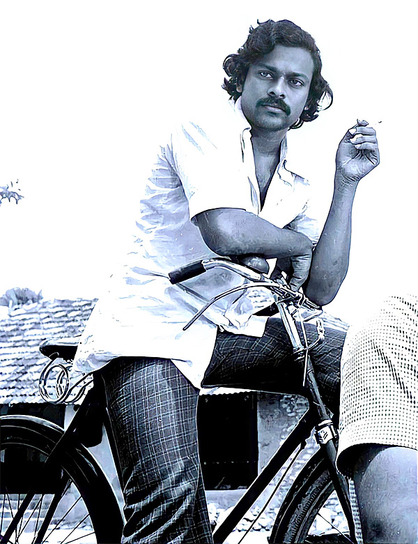 Tollywood_20Megastar_20Chiranjeevi_20Unseen_20and_20Rare_20Images-3.jpg 3
