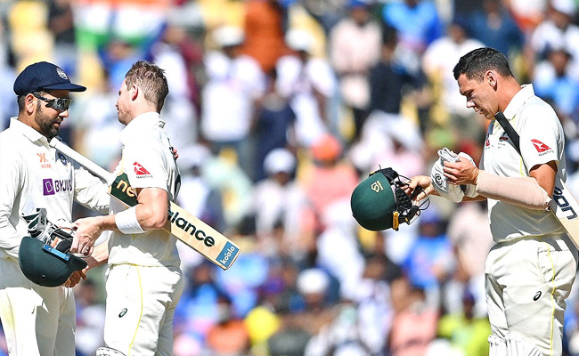 indvsaus9.jpg