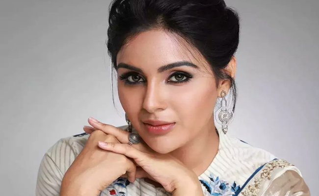 samuktha-menon.jpg