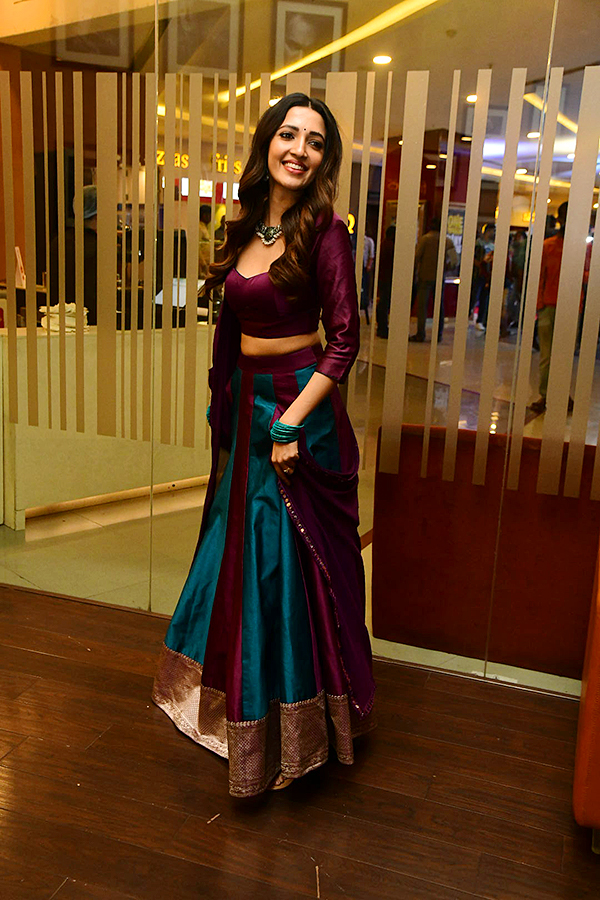 Actress_20Neha_20Shetty_20Latest_20Photos-17.jpg 17