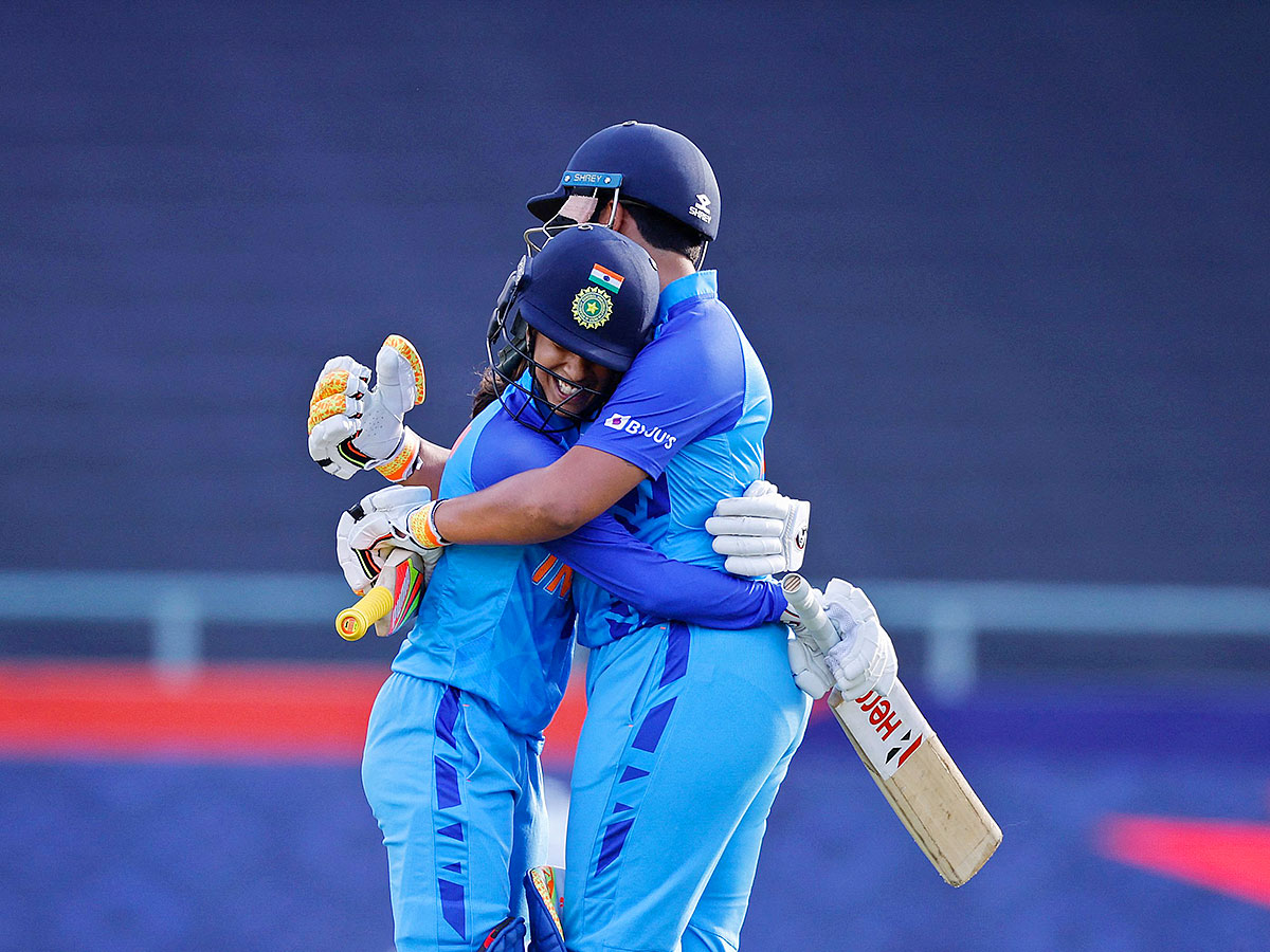 T20_20Womens_20World_20Cup_20Cricket_20Match_20India_20and_20Pakistan_20Photos-11.jpg 11