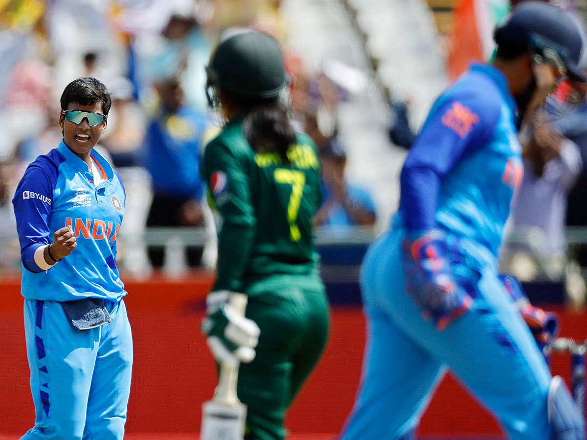 T20_20Womens_20World_20Cup_20Cricket_20Match_20India_20and_20Pakistan_20Photos-34.jpg 33