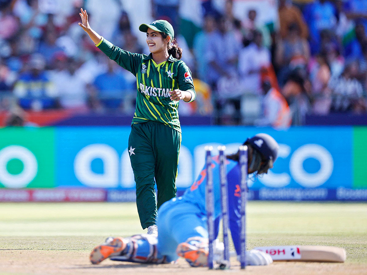 T20_20Womens_20World_20Cup_20Cricket_20Match_20India_20and_20Pakistan_20Photos-7.jpg 7