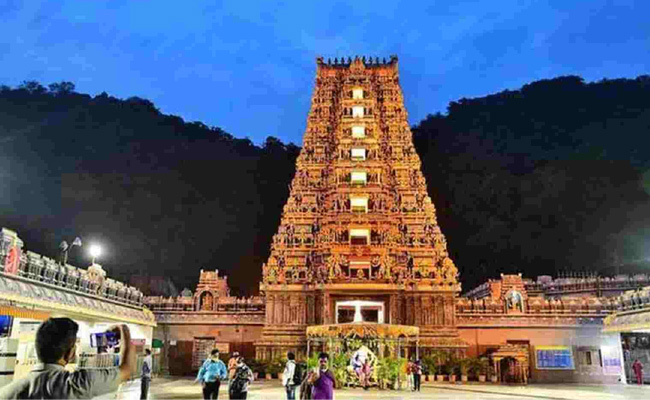 Sri-Durga-Malleswara-Swamy.jpg