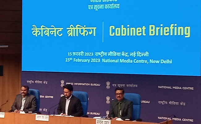 Cabinet_Briefing.jpg