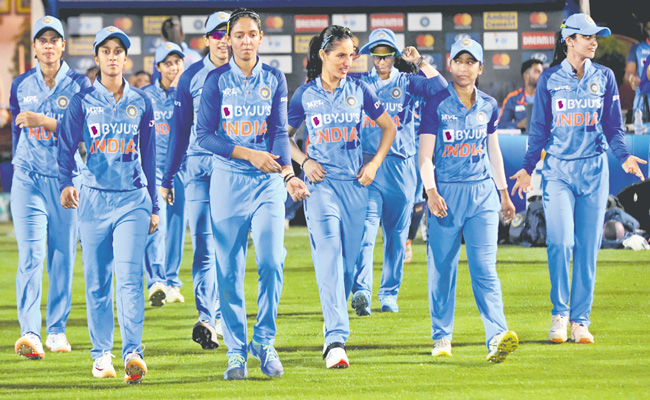 HARMANPREET-GANG_258.jpg