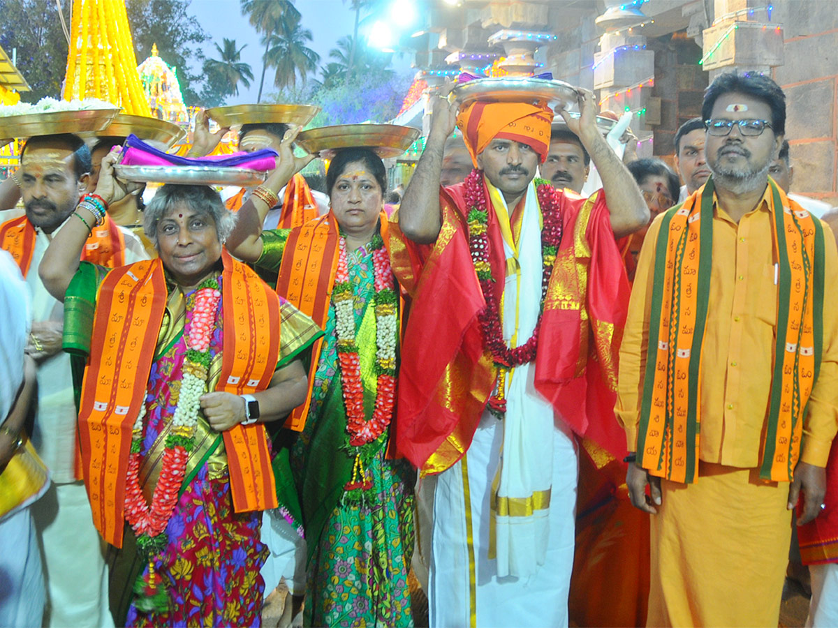 Maha_20Shivaratri_20Brahmotsavams_20Begins_20Srisailam-12.jpg 12