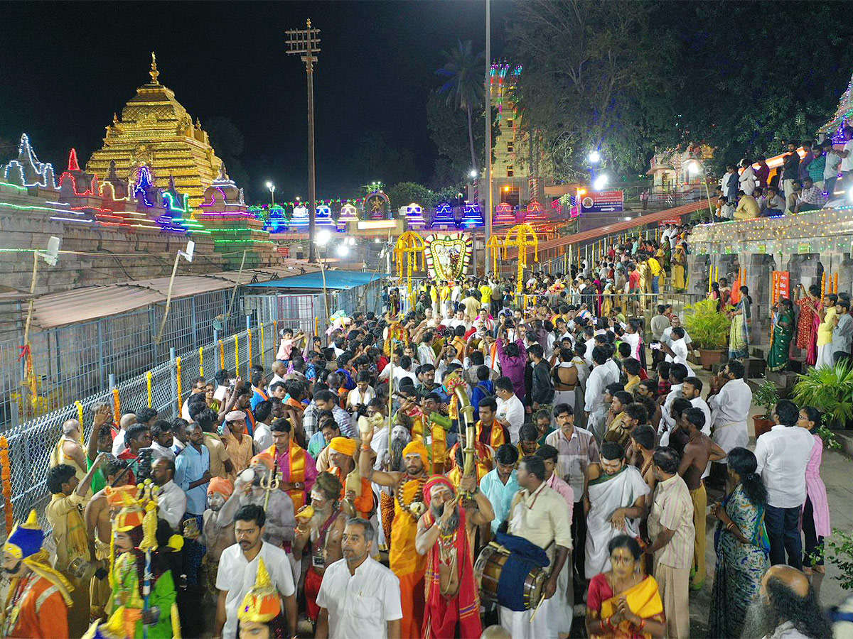Maha_20Shivaratri_20Brahmotsavams_20Begins_20Srisailam-2.jpg 2