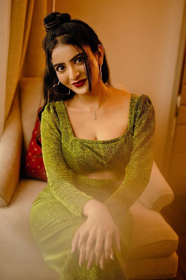 10.jpg 2