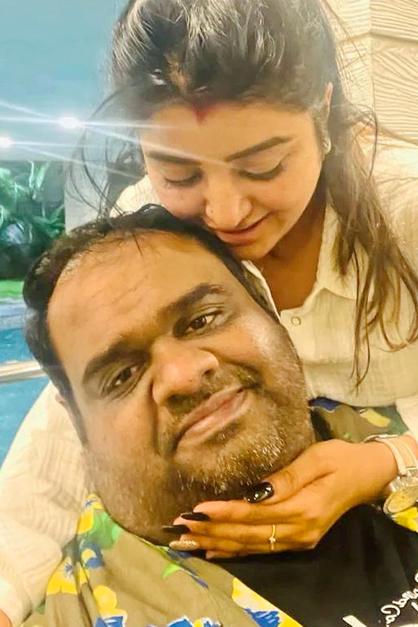 Actress_20Mahalakshmi_20And_20Ravindra_20Chandrasekhar_20Photos_11.jpg 12