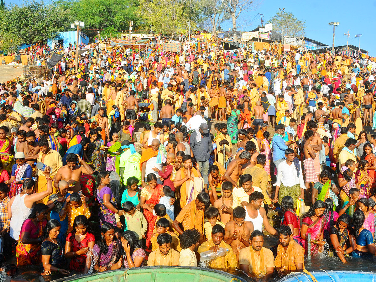 Maha_20Shivaratri_20Celebrations_20at_20Srisailam_20Photos_27.jpg 28