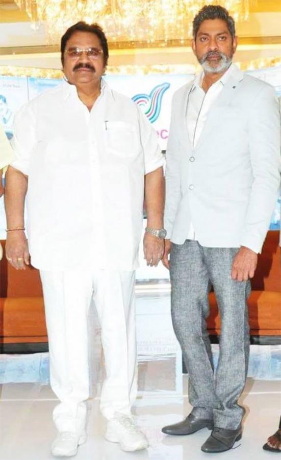 Tollywood_20Senior_20Actor_20Jagapathi_20Babu_20Pics_20That_20You_20have_20Never_20Seen-48.jpg 48