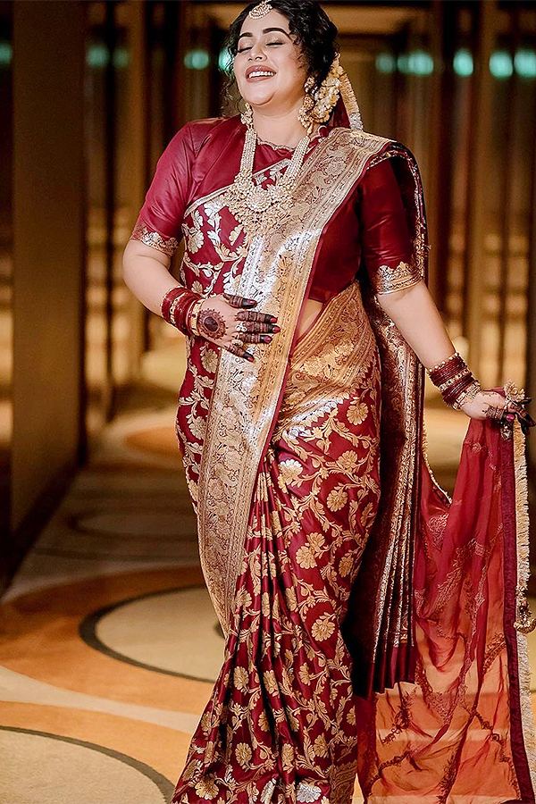 Actress_20Poorna_20Baby_20Bump_20Photoshoot-9.jpg 9