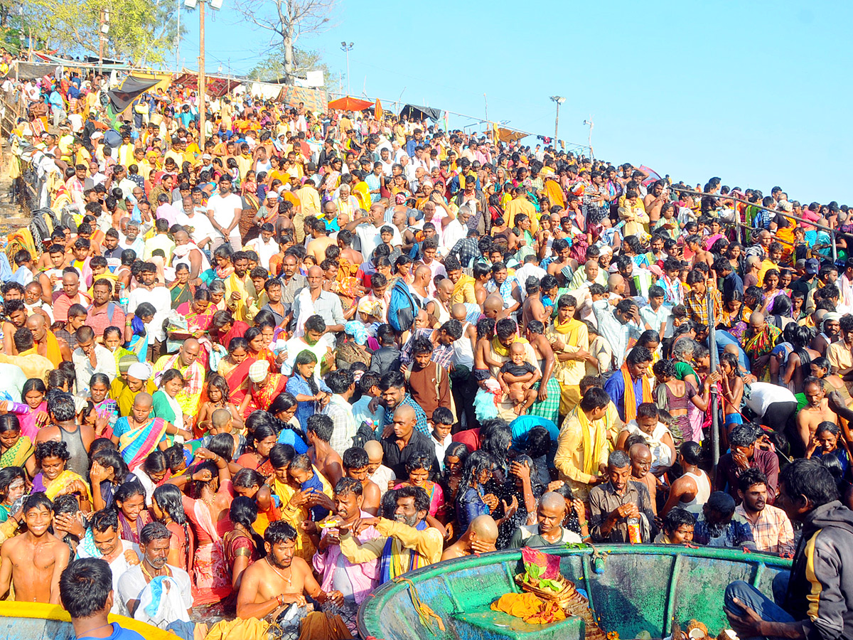 Shivaratri_20celebrations_20In_20Srisailam_20Photo_20Gallery_15.jpg 16