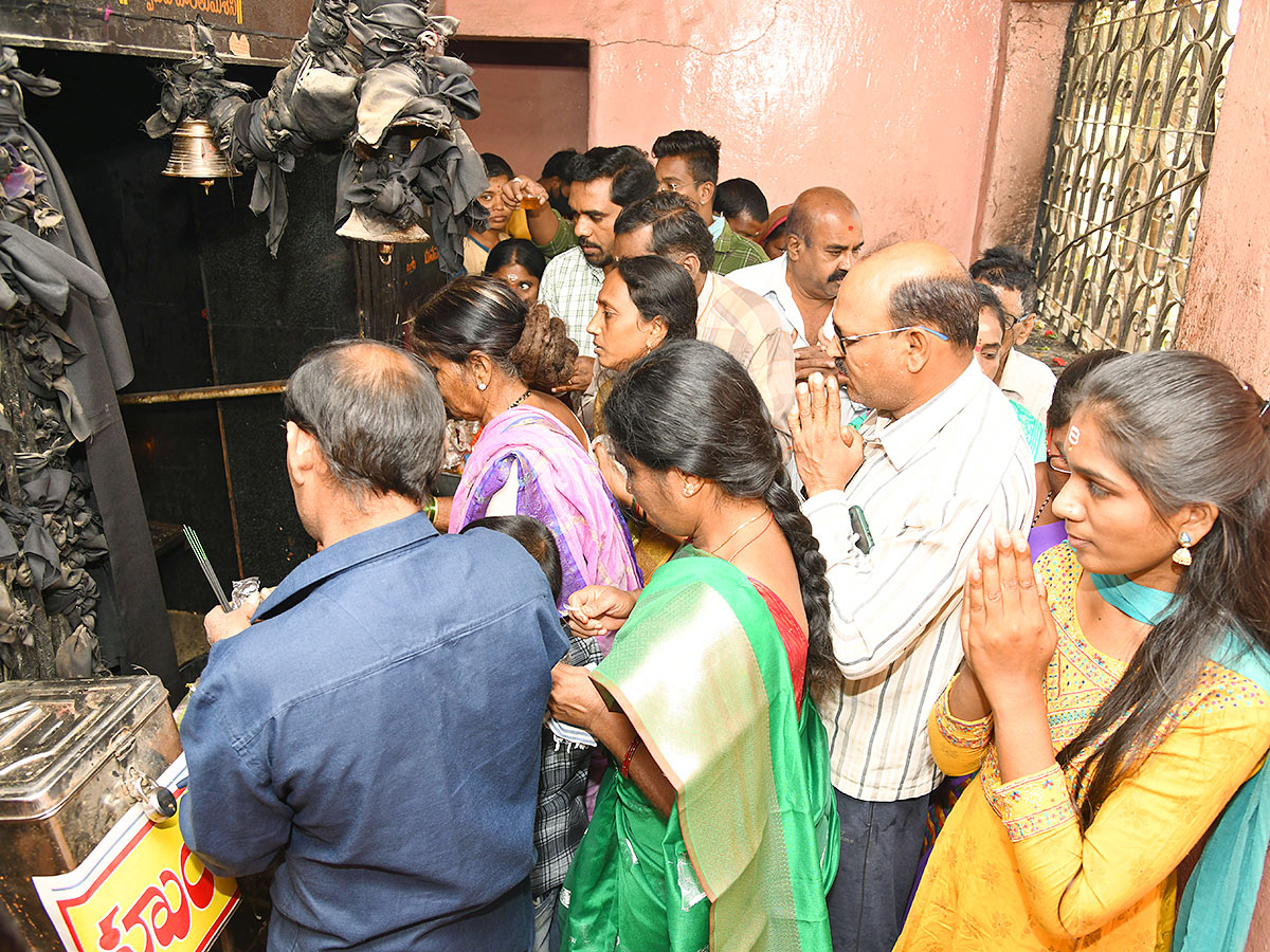 Mahashivratri_202023_20Celebrations_20Telugu_20states-14.jpg 14