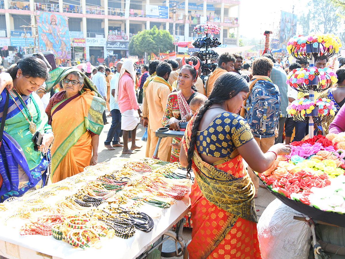 Mahashivratri_202023_20Celebrations_20Telugu_20states-17.jpg 17